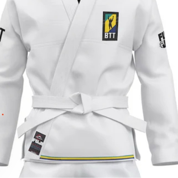 White Martial Arts Top with Yellow and Green Trim - Picture 6 of 6